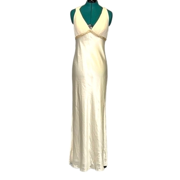 Adrianna Papell Womens Ivory silk satin beaded open back halter formal gown Sz 8